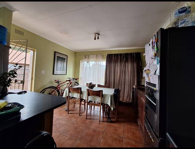 3 BEDROOM HOUSE FOR SALE IN BERGSIG